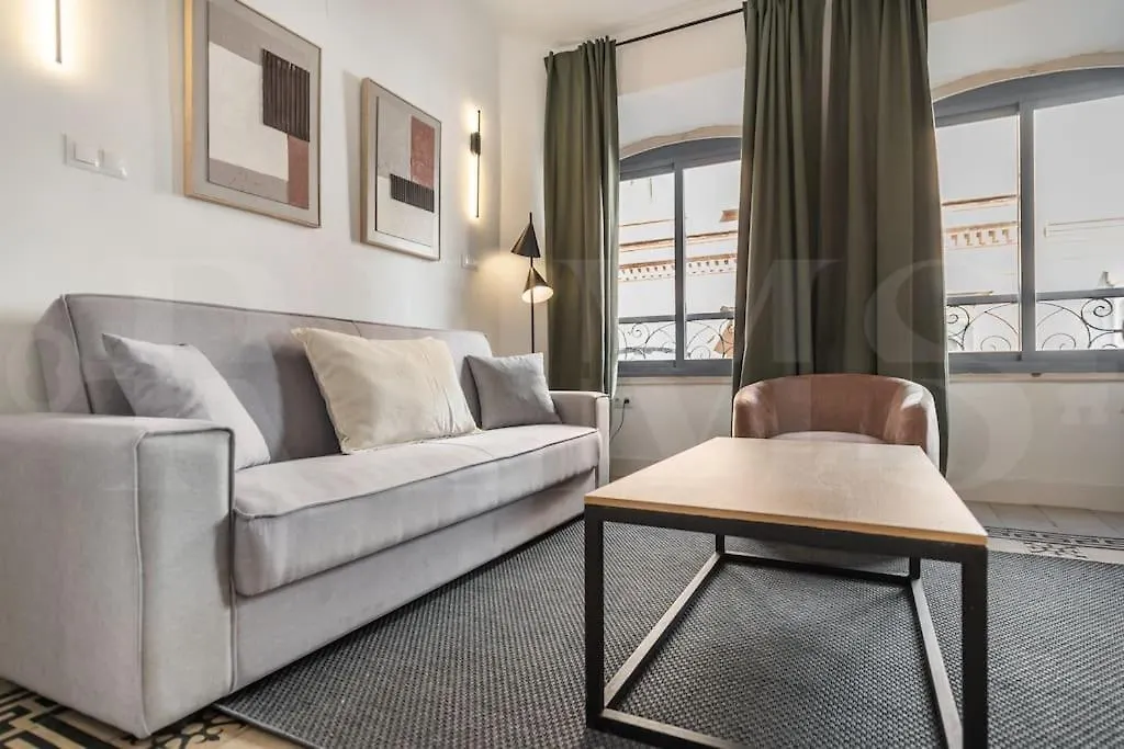 Sophisticated Apartment With Terrace By Rems Μάλαγα